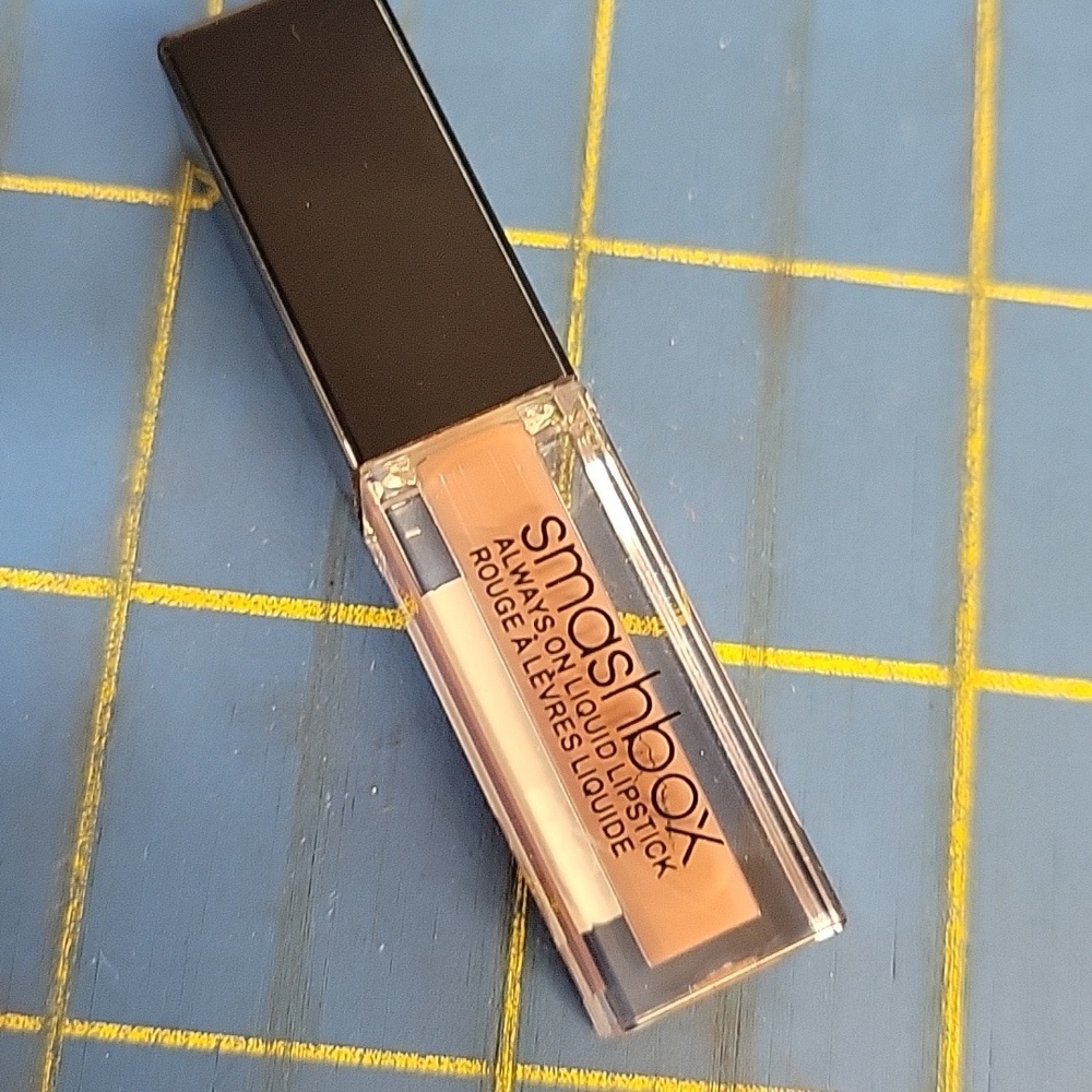 Smashbox Always On Liquid Lipstick - Stepping Out